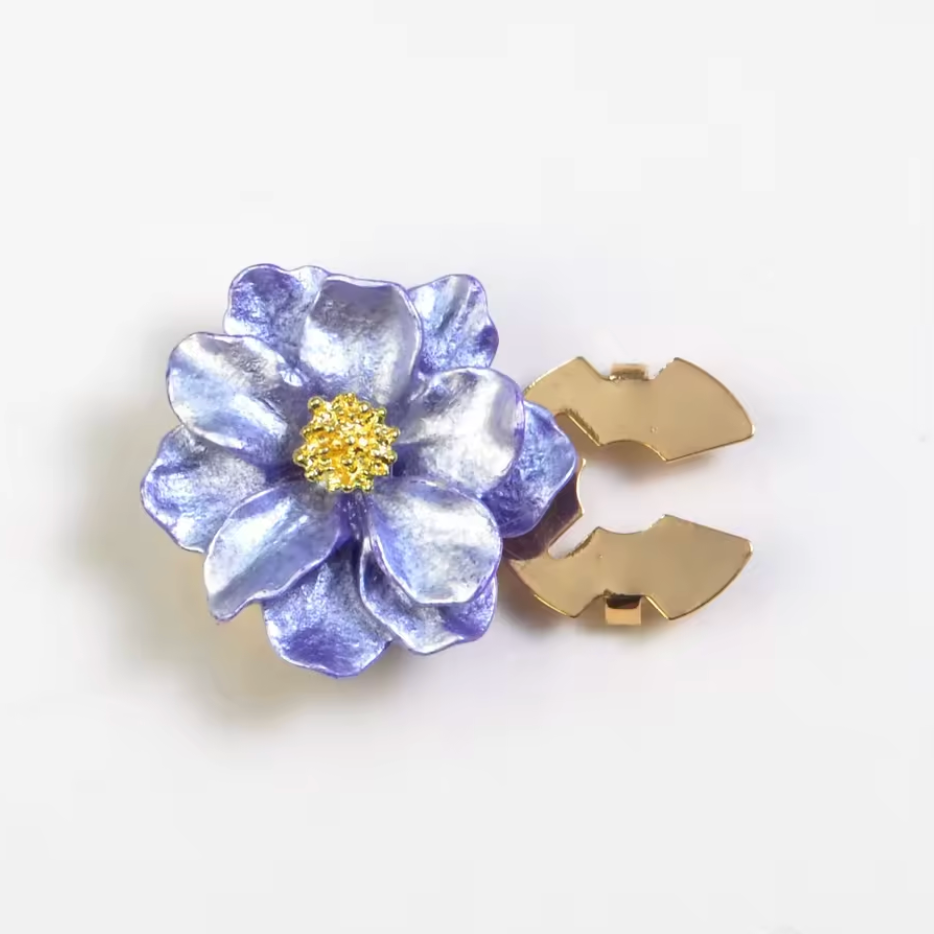 Gardenia Flower Button Cover - Lila