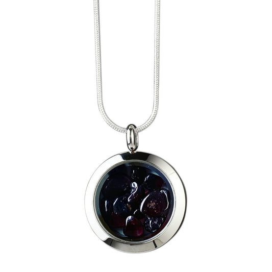 Garnet Stone Necklace: A Symbol of Passion and Protection