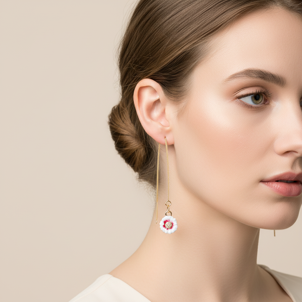 Perveriami auskarai su grandinėle ir Ramunėmis